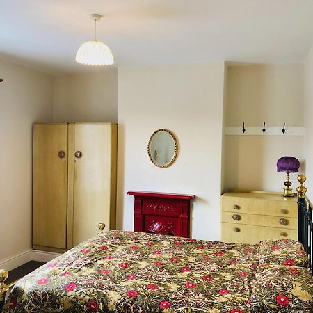 Llangollen Townhouse 4 Bedroom Εξωτερικό φωτογραφία