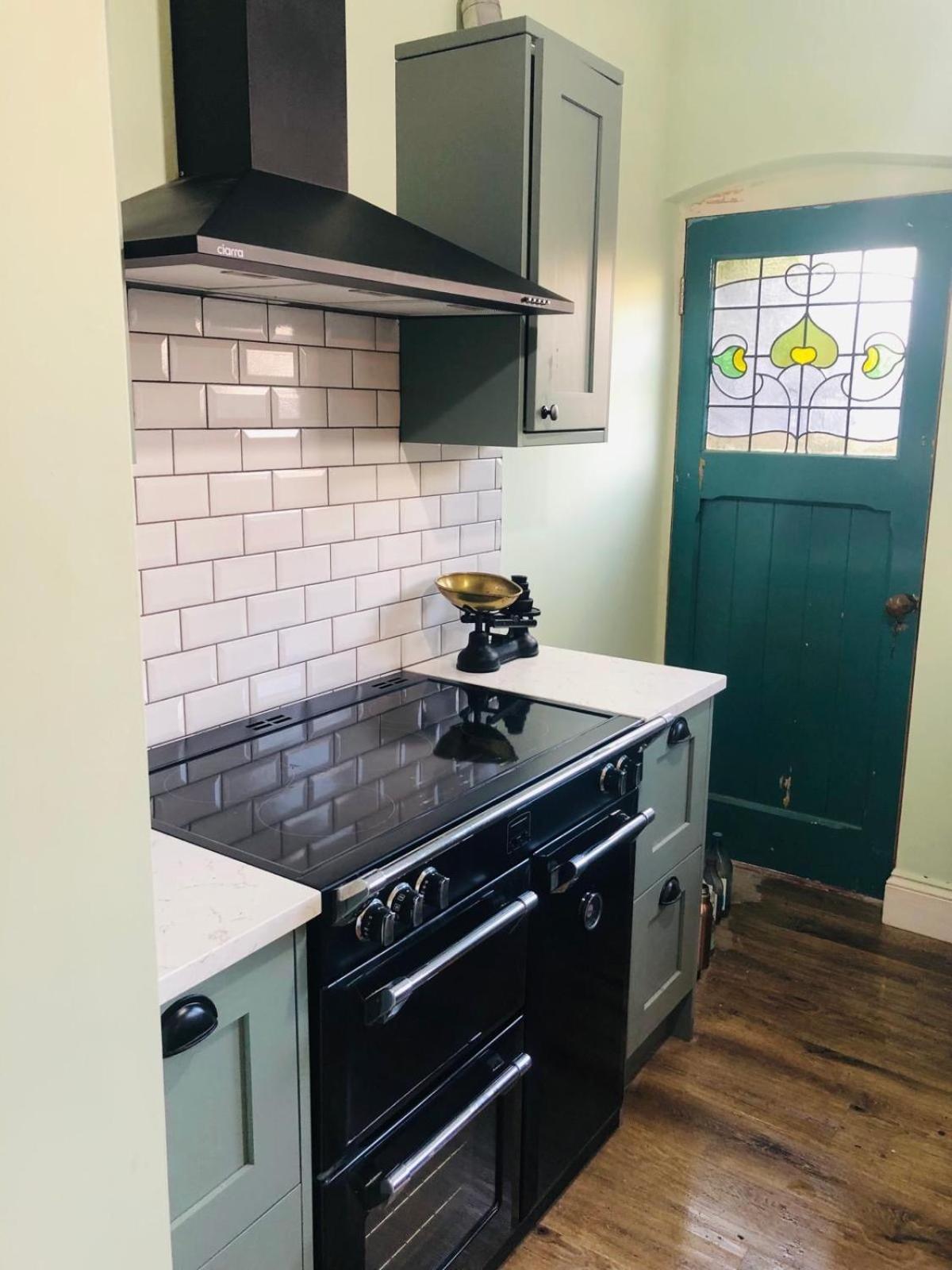 Llangollen Townhouse 4 Bedroom Εξωτερικό φωτογραφία