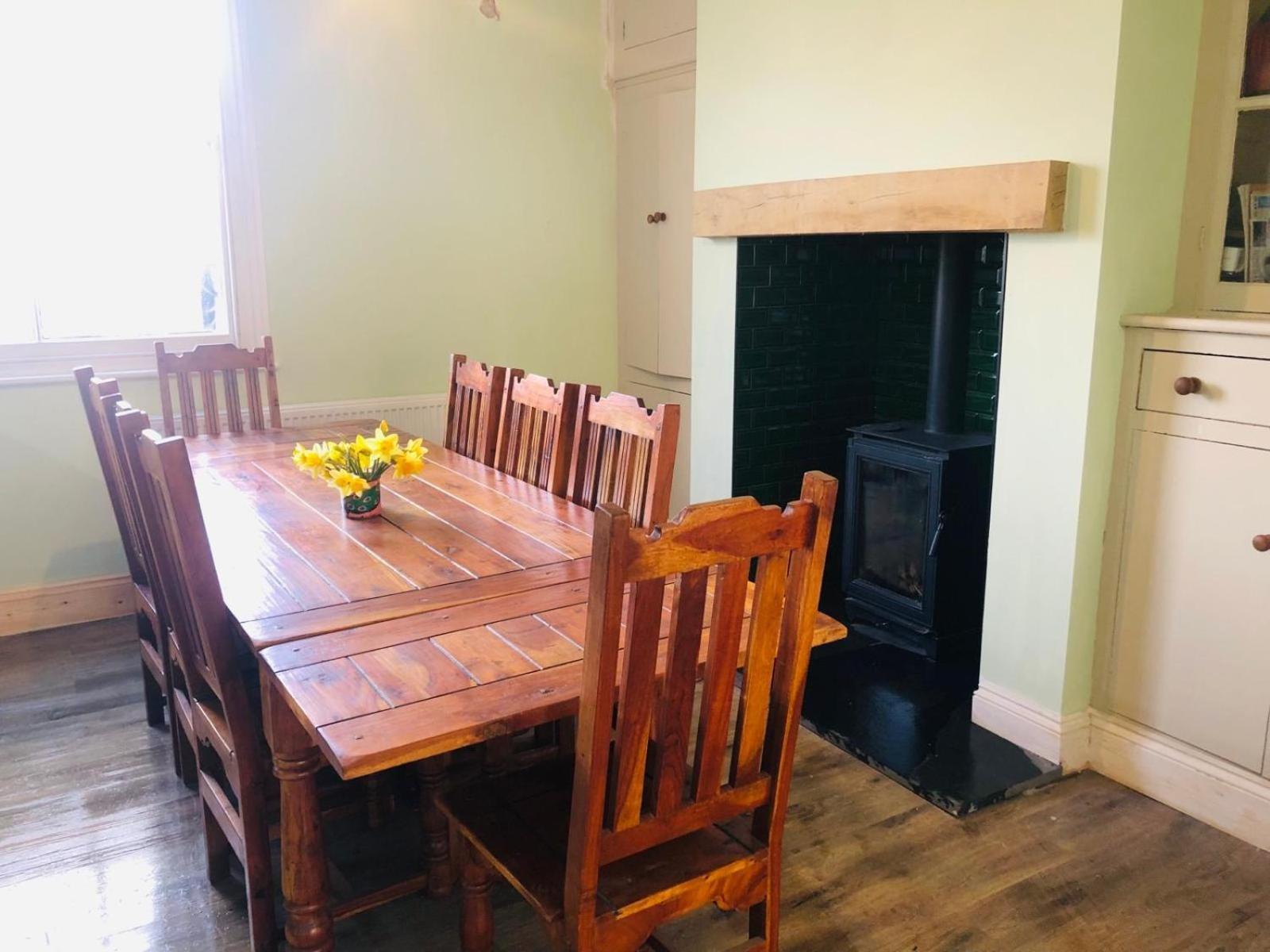 Llangollen Townhouse 4 Bedroom Εξωτερικό φωτογραφία