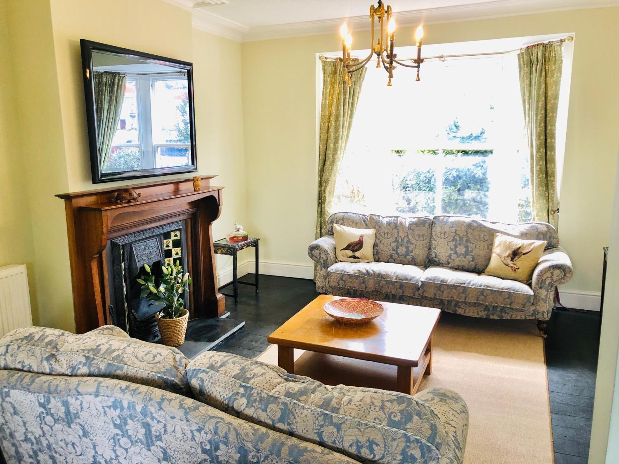 Llangollen Townhouse 4 Bedroom Εξωτερικό φωτογραφία