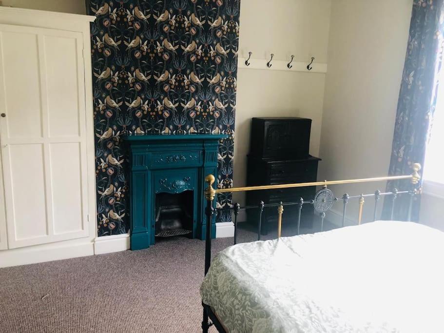 Llangollen Townhouse 4 Bedroom Εξωτερικό φωτογραφία